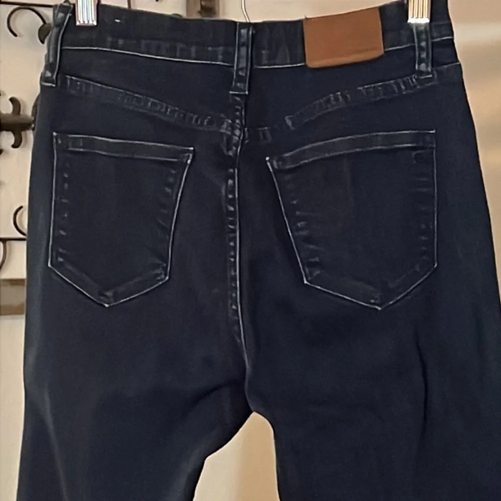 Madewell 10" High-Rise Skinny Jeans in Lydia Wash. Size 26 - Picture 6 of 8
